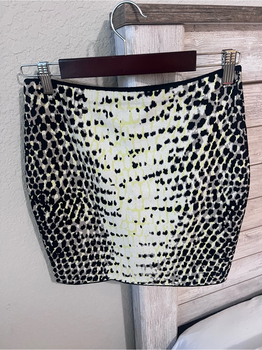 Sweater Subcategory Identification